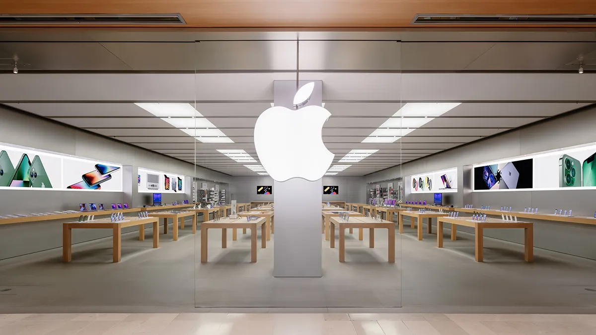 Apple Kuala Lumpur-alt