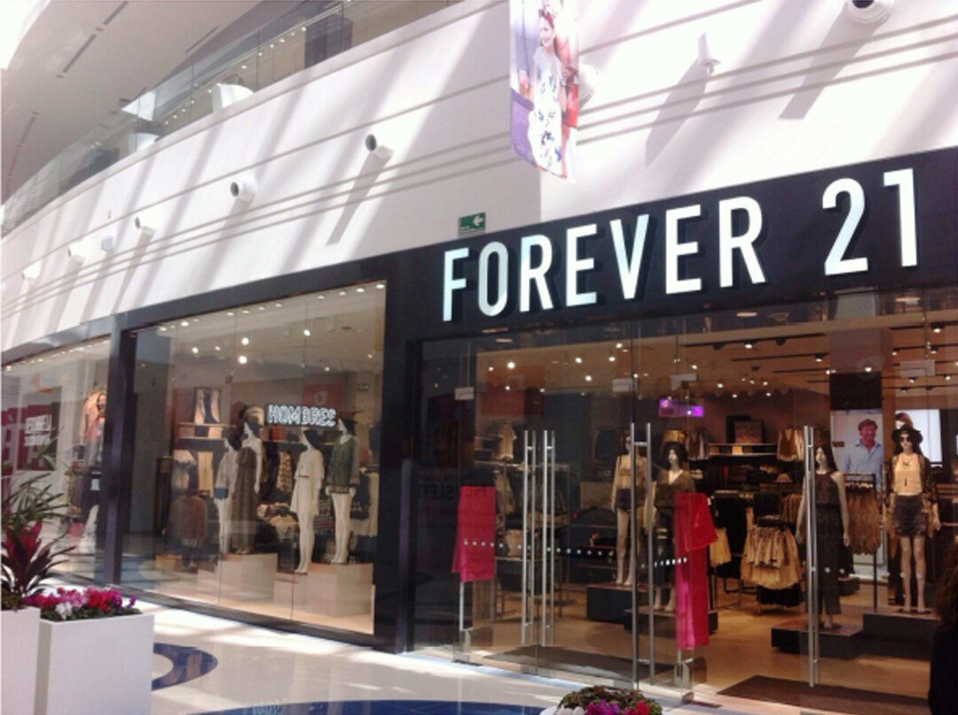 Forever 21 enfoca estrategia de expansión en ecommerce y apertura de nuevas  tiendas : Inmobiliare