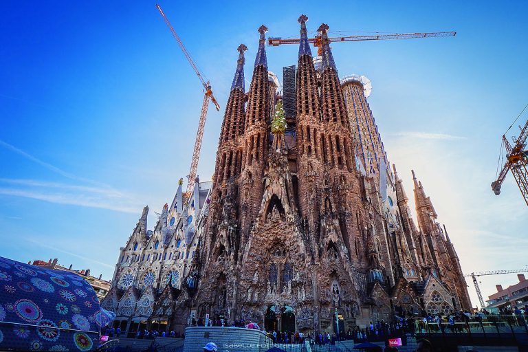 La Sagrada Familia es nombrada el edificio más bonito del mundo