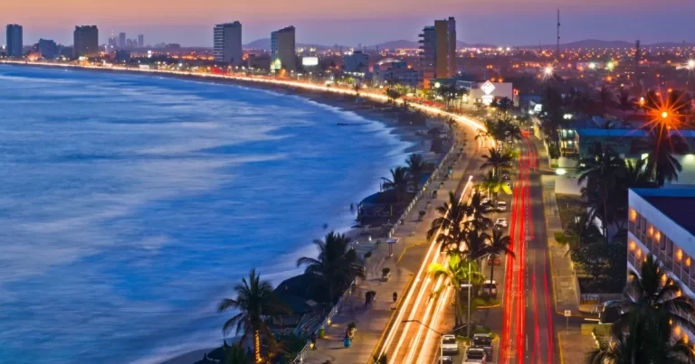 Dan inicio a la remodelación del mirador Playa Norte en Mazatlán