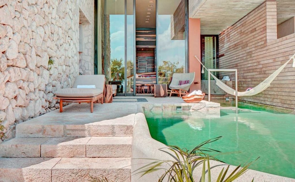 La_Casa_de_la_Playa_Xcaret_alt