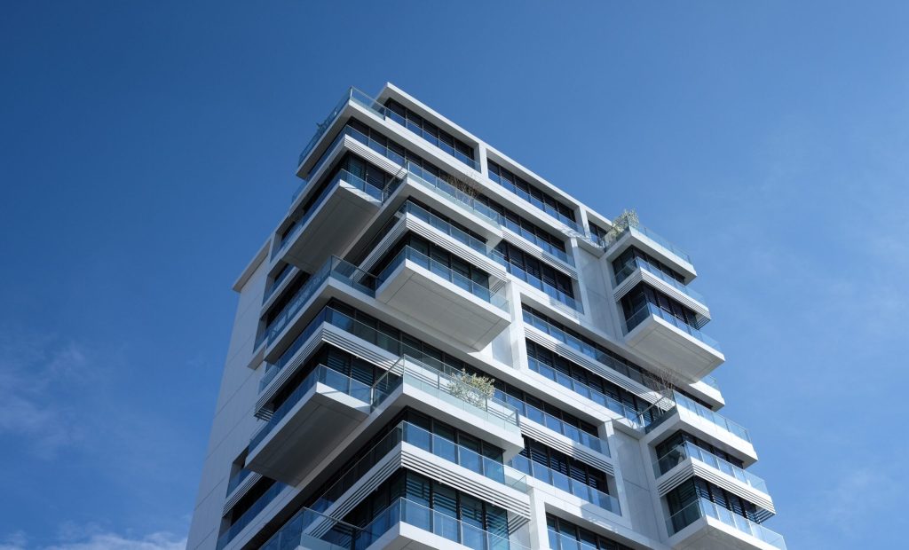 Perfilan-Cushman-&-Wakefield-alt