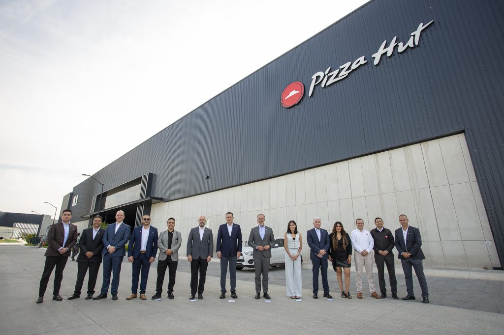 Pizza-Hut-Querétaro-2-alt