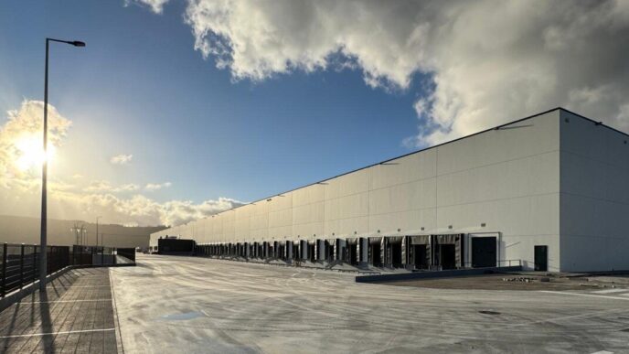 panattoni-aosheng-alt