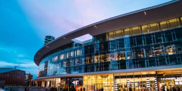 Desarrollas un nuevo centro comercial-alt
