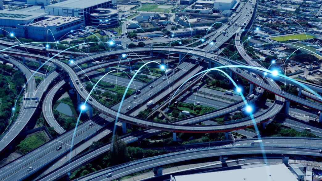 city/destination

Conexiones digitales sobre autopista urbana. Infraestructura para proyectos de construcción sostenible en LATAM. Inmobiliare Summits, real estate.