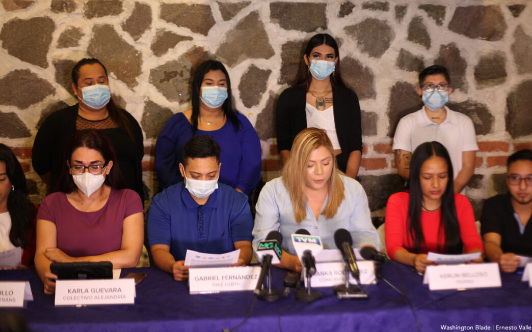 On-stage panel.

Panelistas en conferencia de prensa en México. Se ven Karla Guevara, Gabriel Fernandez y Kanka Roo. Evento Inmobiliare Summits, sector real estate.