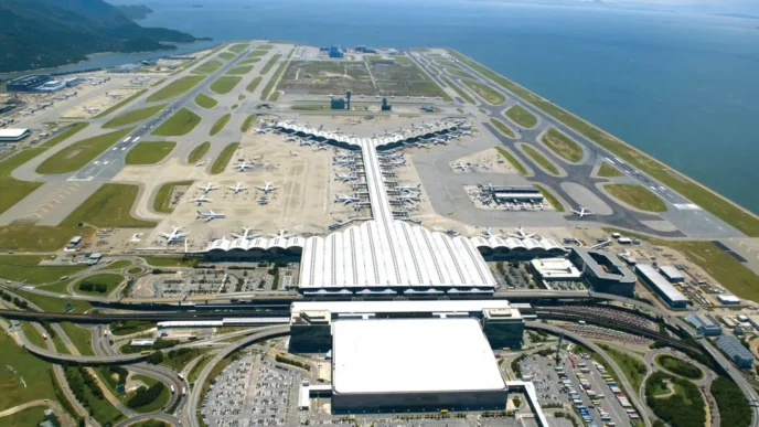 venue/architecture

Vista aérea del aeropuerto, posible sede de Inmobiliare Summits. Arquitectura moderna en ciudad concurrida.