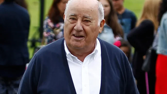 speakers/headshot
Amancio Ortega, fundador de Inditex, en Inmobiliare Summits. Un líder en real estate comparte su visión en la conferencia.