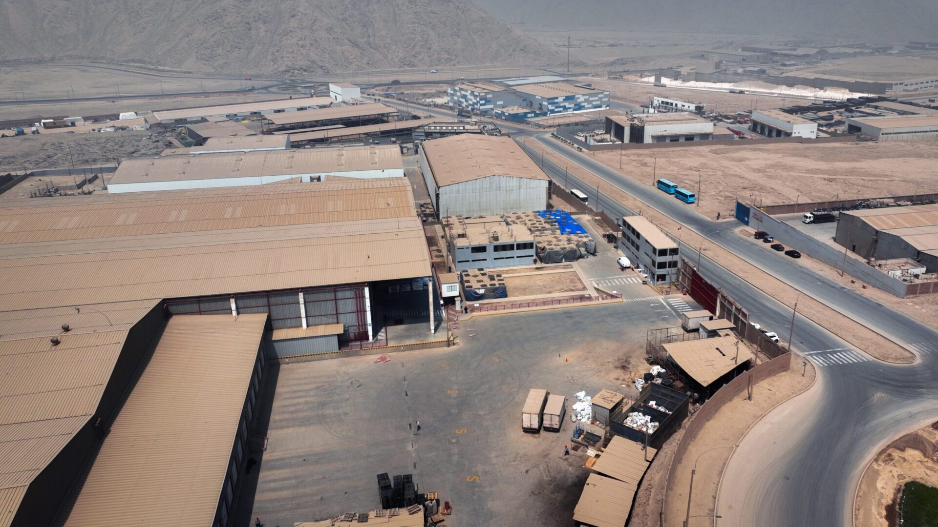 Venue/architecture.

Vista aérea del parque industrial Eleva Park en Michoacán. Inmobiliare Summits presenta el futuro del real estate en México y LATAM.