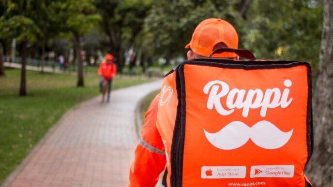 Sponsors/branding

Repartidor de Rappi en bici. Ahora Rappi acepta criptomonedas en México. Rappi, app de delivery, impulsa el sector inmobiliario LATAM.