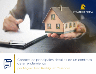 Sponsors/Branding.

Contrato de arrendamiento: persona firma documento con casa en mano. Stratego Firma, firma experta en real estate en México.