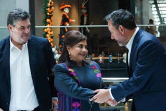 speakers/headshot
Apertura de Inmobiliare Summits México: panel de expertos en real estate. Zacatecas, con líderes en conferencia.