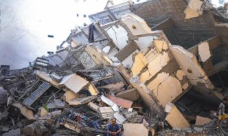 venue/architecture

Escombros de inmueble tras el sismo en CDMX. Subasta de inmuebles recuperados en el sector real estate. Impacto del sismo en la city.