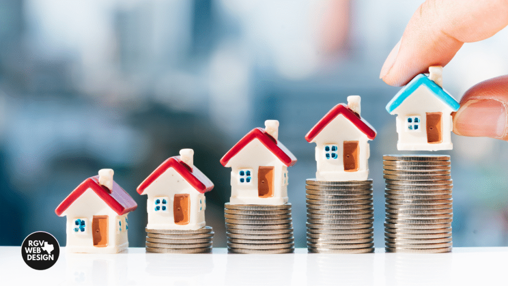 Sponsors/Branding.

Crecimiento en inversiones inmobiliarias: mano colocando casa sobre monedas. Estrategias en Inmobiliare Summits para invertir en real estate en México.