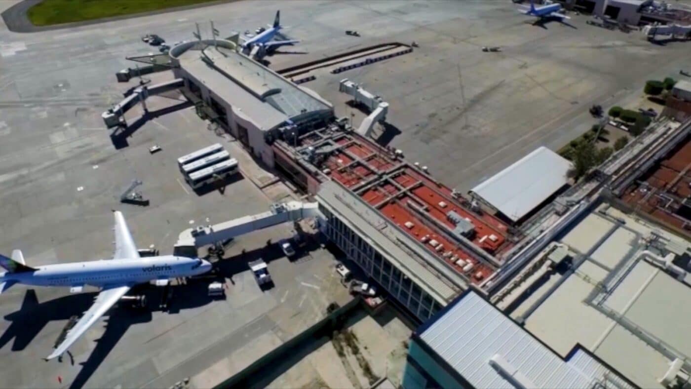 venue/architecture
Vista aérea del aeropuerto de Mérida, Yucatán. Destino clave para Inmobiliare Summits, real estate, y conferencias en México.
