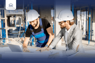 venue/architecture

Dos hombres revisan planos en construcción. Inversión en real estate impulsa el desarrollo urbano en México. #InmobiliareSummits #vivienda