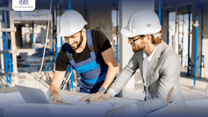 venue/architecture

Dos hombres revisan planos en construcción. Inversión en real estate impulsa el desarrollo urbano en México. #InmobiliareSummits #vivienda