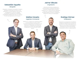 Speakers/headshot.

Foto grupal de Sebastián Squella, Matías Zulueta, Jaime Villouta y Rodrigo Gómez, oradores en Inmobiliare Summits, conferencia de real estate LATAM.