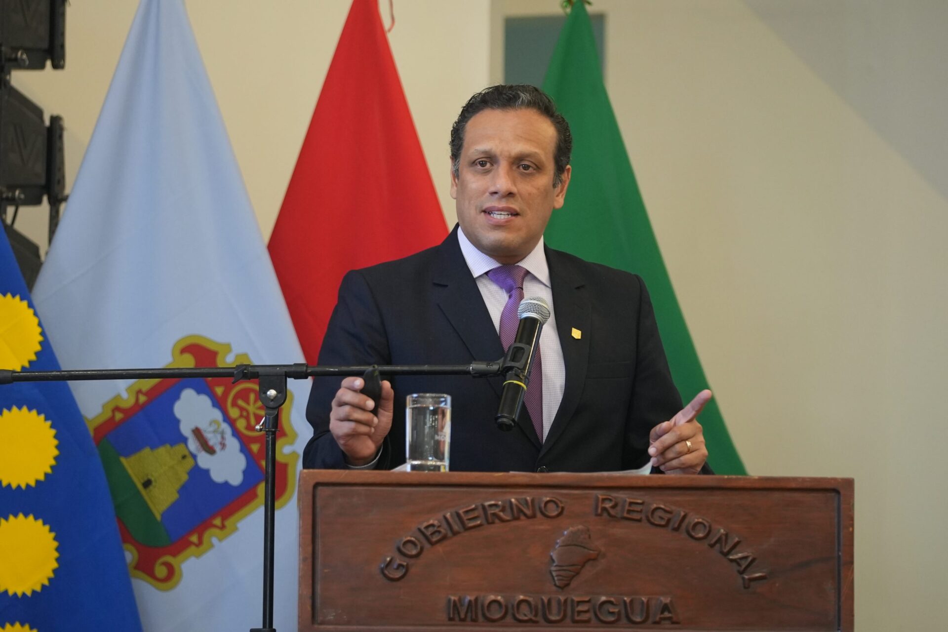 speakers/headshot
Orador en Inmobiliare Summits, evento de real estate en México. El speaker comparte su visión en la conferencia.