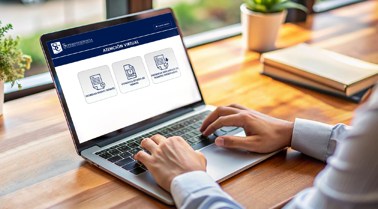 venue/architecture

Persona usando laptop con portal de trámites en línea. Digitalización de servicios para el sector real estate en México.