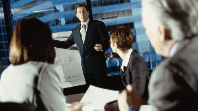 Orador presenta estrategia en Inmobiliare Summits. Reunión de real estate en México con panelistas y expertos en el sector.