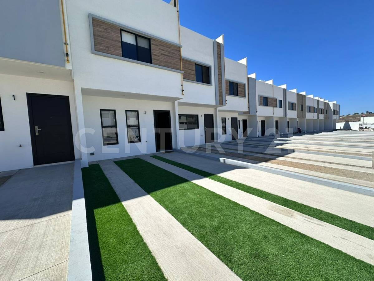 Venue/architecture.

Nuevas viviendas en Tlaxcala, listas para escrituración. Diseño moderno y funcional. #RealEstate #InmobiliareSummits #Mexico