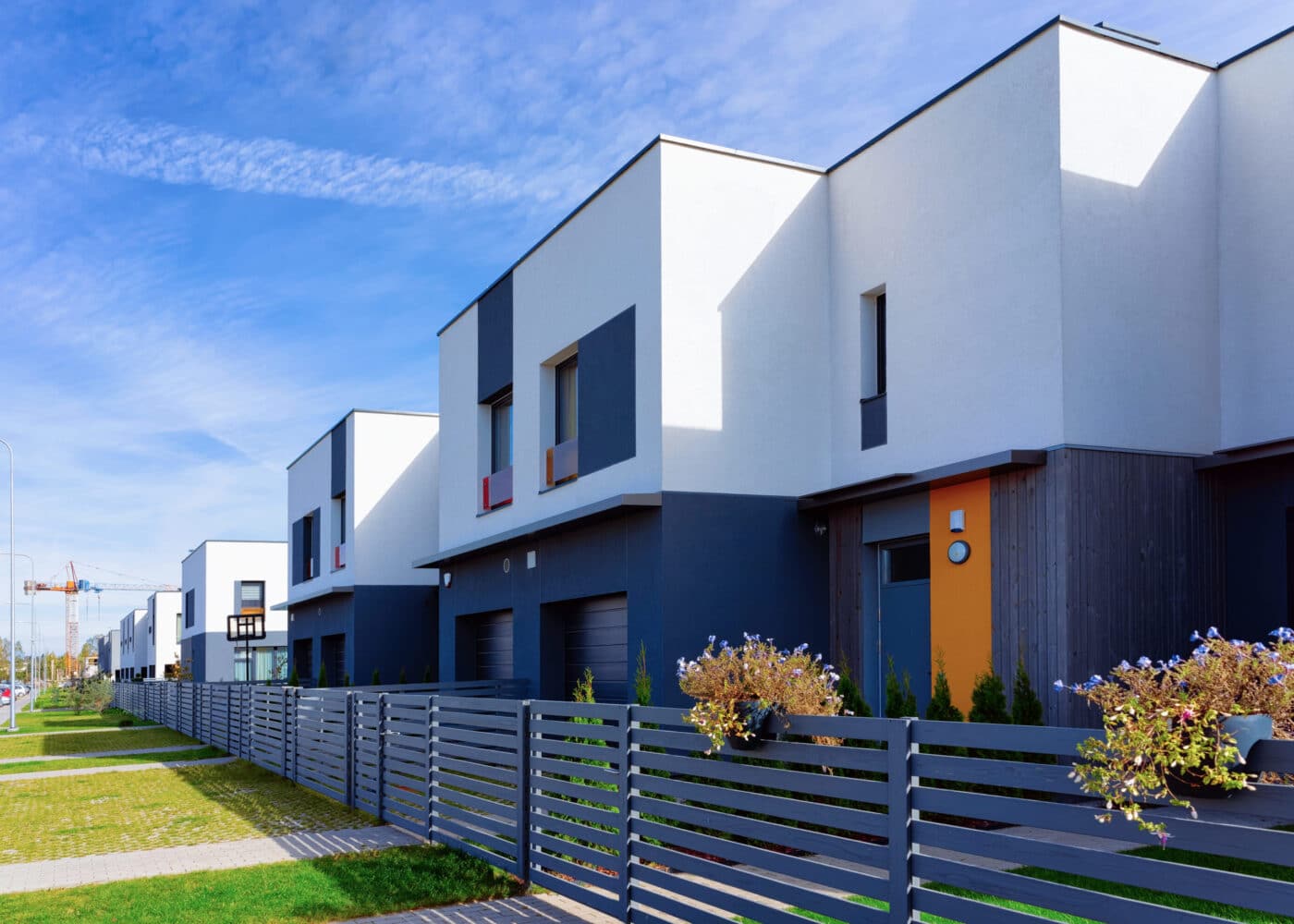 Venue/architecture.
Nuevas residencias modernas en México. Arquitectura residencial para Inmobiliare Summits, evento de real estate. Diseño urbano contemporáneo en la ciudad.