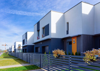 Venue/architecture.
Nuevas residencias modernas en México. Arquitectura residencial para Inmobiliare Summits, evento de real estate. Diseño urbano contemporáneo en la ciudad.