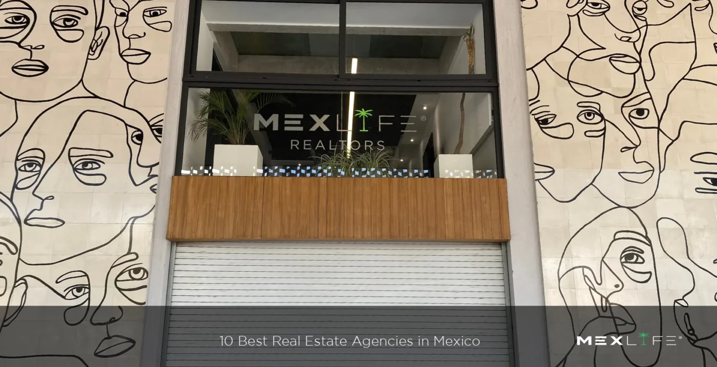 Fachada de Mexlife Realtors, inmobiliaria mexicana con 20 años en el sector, arte moderno y persiana cerrada. Contribuyendo al sector inmobiliario.
