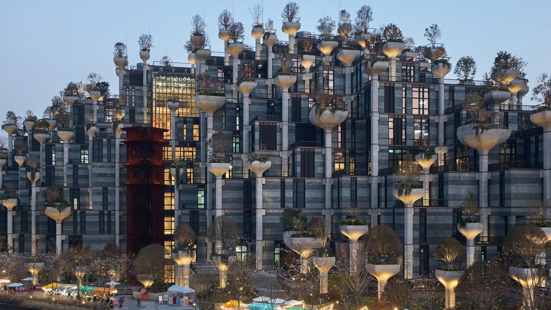 venue/architecture

Edificio 1000 Trees de Heatherwick Studio en Shangai. Arquitectura sustentable en Inmobiliare Summits, real estate, LATAM.