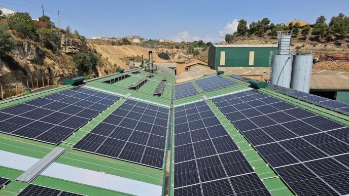 venue/architecture

Tejado con paneles solares en centro logístico. Inmobiliare Summits destaca la innovación en real estate y la sostenibilidad en LATAM.