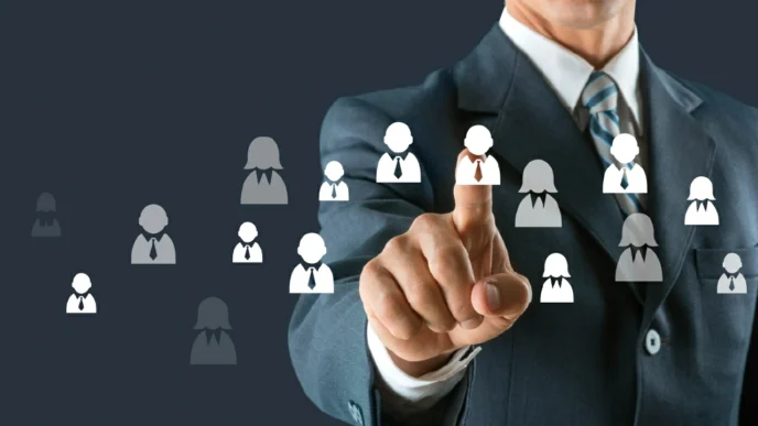 sponsors/branding

Mano señala iconos de personas en pantalla digital. Inmobiliare Summits destaca la selección de talento en el sector real estate LATAM.