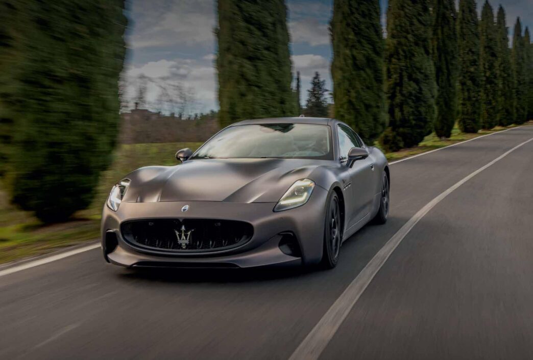 city/destination

Maserati en carretera arbolada. Diseño moderno, lujo y velocidad. #InmobiliareSummits #realestate #Mexico