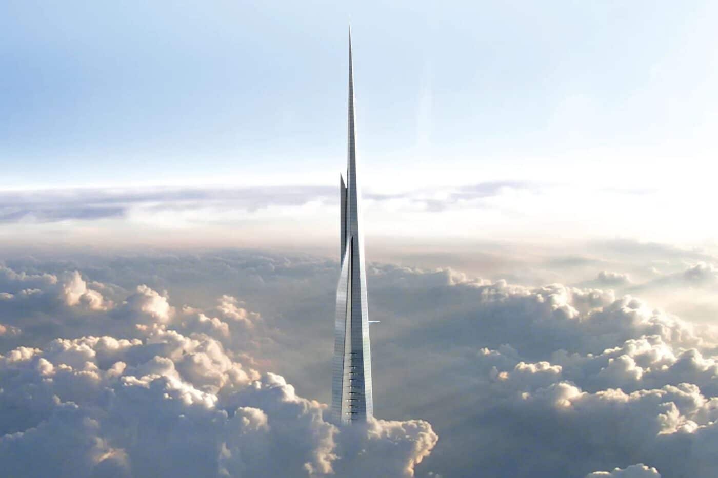 Renderización de la Jeddah Tower, un rascacielos que superará al Burj Khalifa. Arquitectura moderna emergiendo entre las nubes. Diseño innovador.