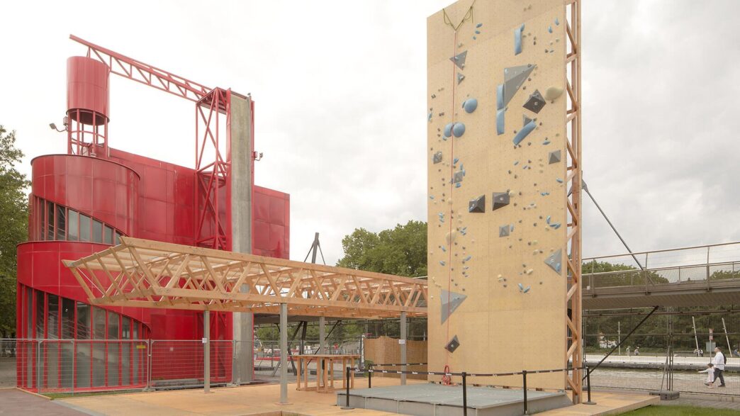 Venue/Architecture.

Arquitectura inspirada en deportes para los Juegos Olímpicos París 2024. Diseño innovador en pabellones. Inmobiliare Summits real estate.