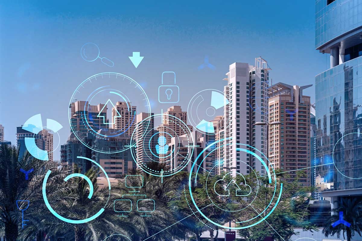 Dubai PropTech: Rascacielos con superposición digital, íconos PropTech. Inversión inmobiliaria moderna e innovadora en Dubai. Revolución tecnológica.
