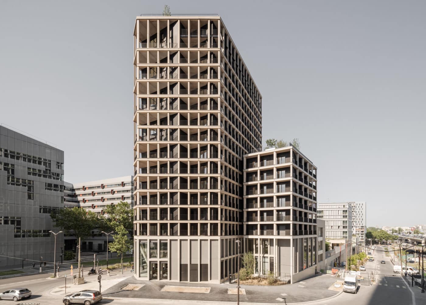 venue/architecture

Le Berlier, edificio de madera de Moreau Kusunoki en Francia. Arquitectura moderna para Inmobiliare Summits, real estate en LATAM.