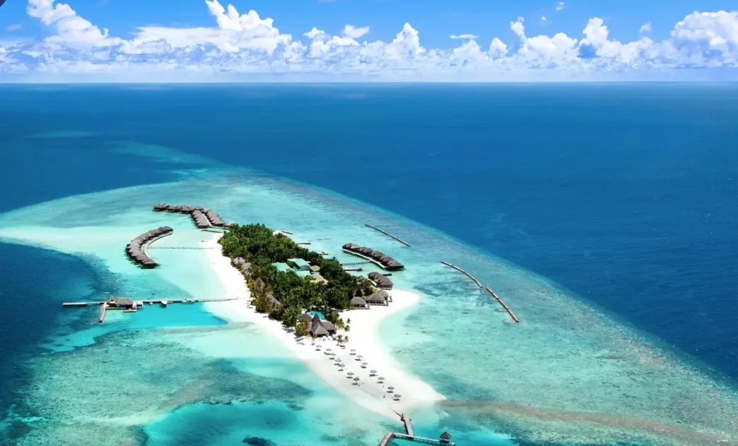 city/destination
Vista aérea de Maldivas, destino de Inmobiliare Summits. El país contará con una ciudad flotante, proyecto de real estate en LATAM.