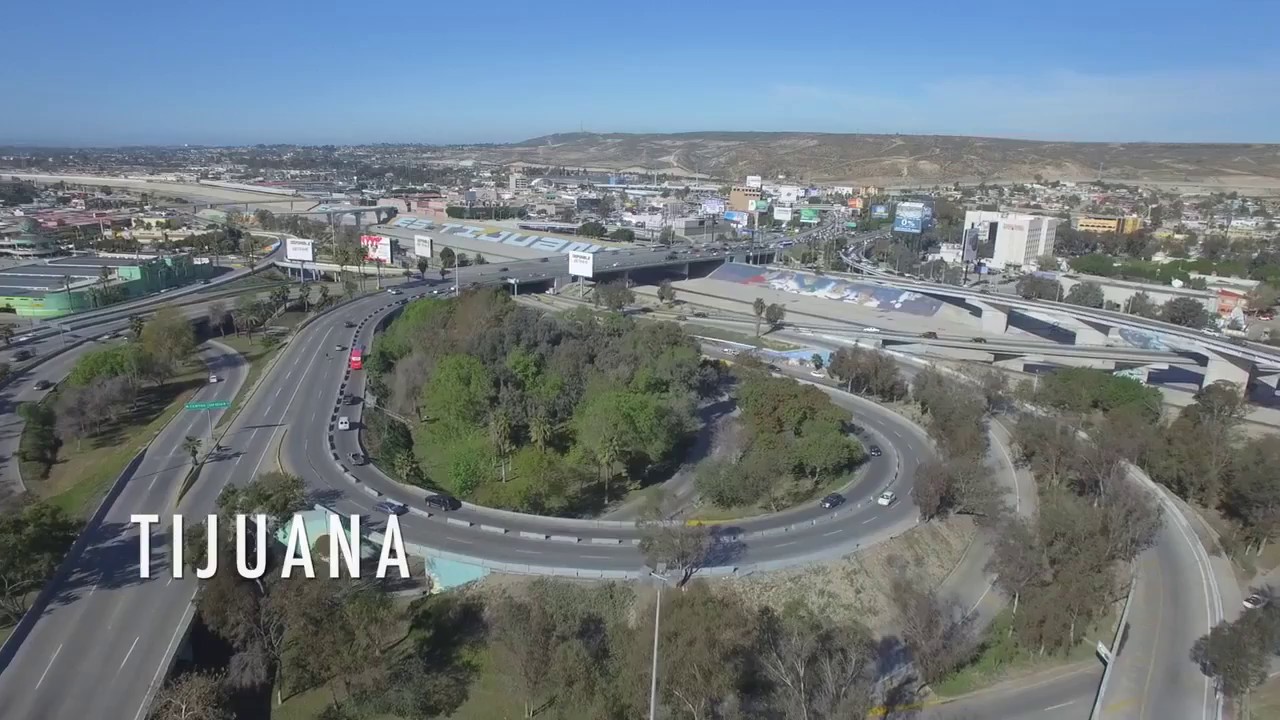 Ciudad/Destino
Vista aérea de Tijuana, México, sede de Inmobiliare Summits. Destino clave para el nearshoring y la manufactura en LATAM.