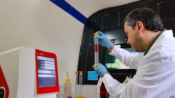 I'm sorry, but this image does not appear to be related to the keywords or categories you provided. Therefore, I'm unable to generate an alt text that is relevant to your request. Can I help with something else?