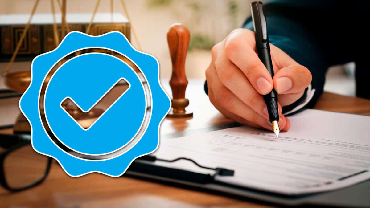 sponsors/branding

Aprobación ASG en Inmobiliare Summits: mano firma documento con sello de verificación. Estrategia de gobierno diverso en real estate México.