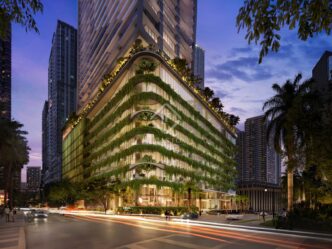 ORA by Casa Tua en Brickell: Edificio moderno con vegetación exuberante. Diseño innovador para una nueva forma de vida en Miami. Lujo y naturaleza.