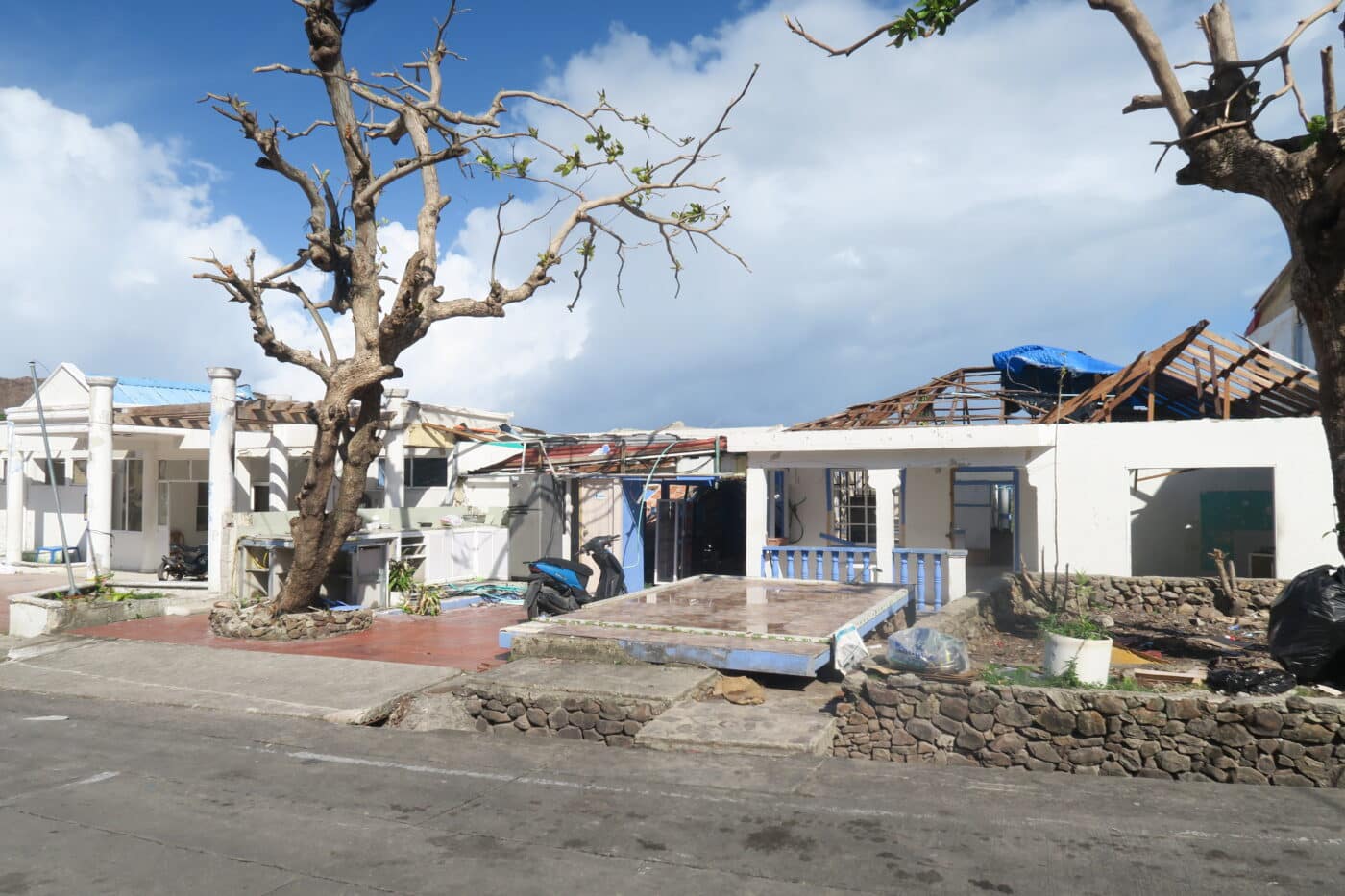 city/destination
Casas dañadas tras desastre natural. Impacto en bienes raíces e infraestructura urbana. #InmobiliareSummits #LATAM #venue