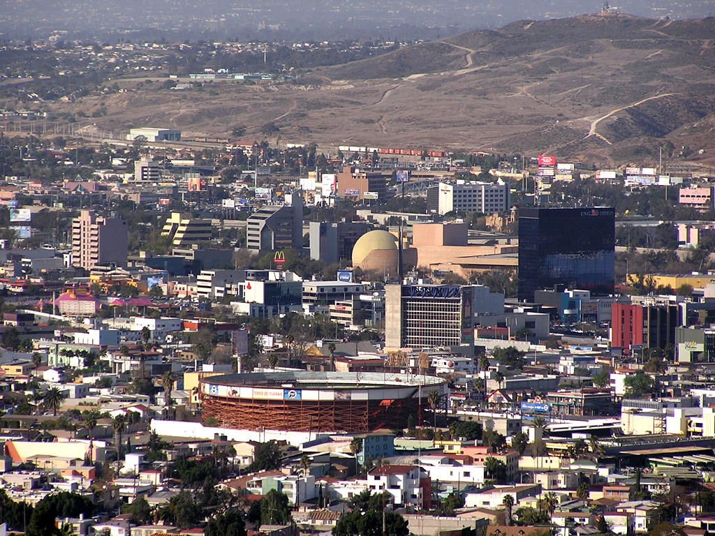 city/destination
Vista panorámica de Tijuana, México. El paisaje urbano muestra el crecimiento de bienes raíces en la ciudad fronteriza. Inmobiliare Summits.