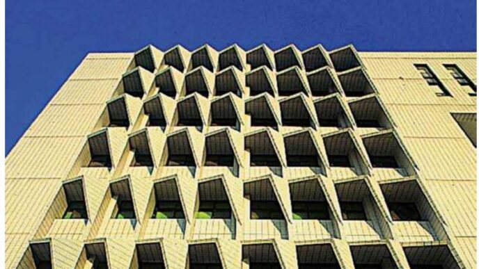 Venue/architecture.

Arquitectura singular en México, posible sede de Inmobiliare Summits. Diseño moderno y funcional para eventos de real estate en LATAM.