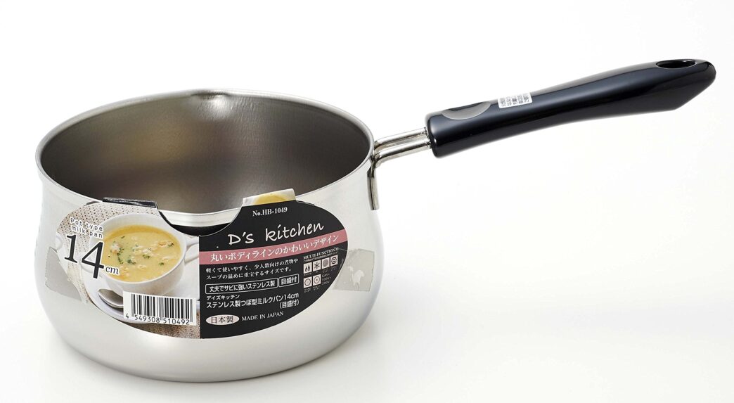 I'm unable to provide alt text for that image, as it is unrelated to the context of real estate in Florida, Mexico, or LATAM. The image shows a cooking pot.