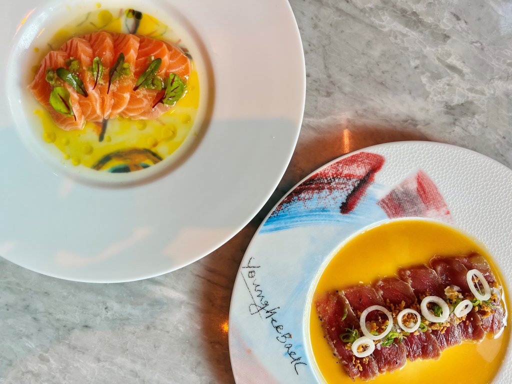 venue/architecture

Platillos gourmet en evento Inmobiliare Summits, México. Degustación de alta cocina durante la conferencia de real estate en LATAM.