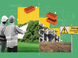 Riesgos en cinturones verdes: Dos constructores revisan planos junto a un terreno verde y obra en construcción. Ladrillos simbolizan edificación.