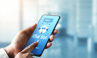 speakers/headshot

Chatbot en pantalla de móvil. Sector retail adapta experiencias hiperpersonalizadas con IA en Inmobiliare Summits México.